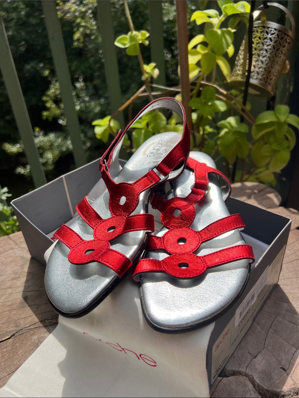 NIB! Arche COZZO Red Metallic Strappy Sandals in  POPPY Red color
